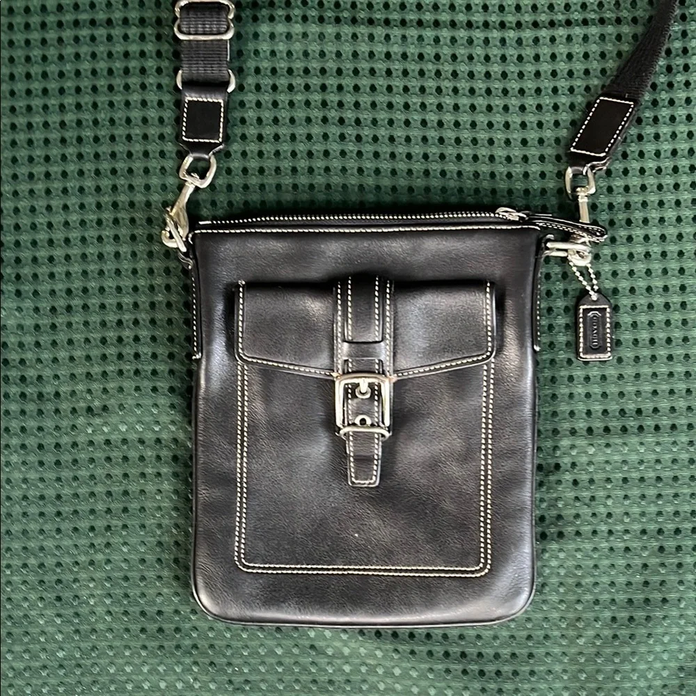 Coach‎ purse Black Leather womens Crossbody Bag soho